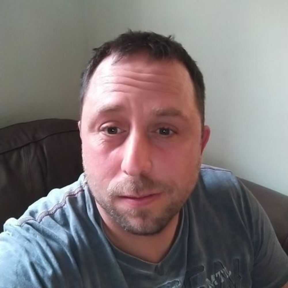 Meet your Posher, Jonathan